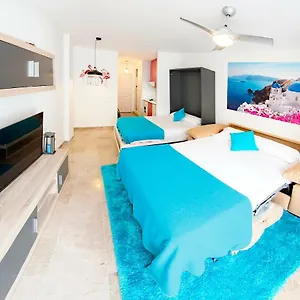 zenplaya-14-bajo-8-playa-bajondillo.hotelsinnerja.org/